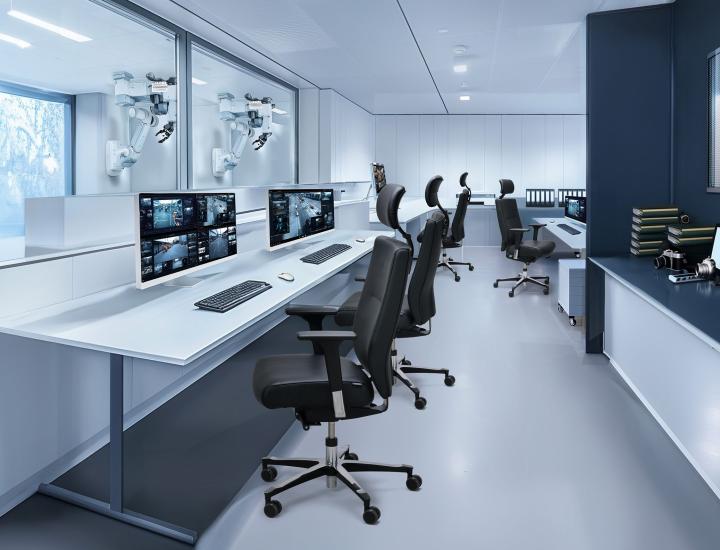 TEC IDENTITY - photo 1