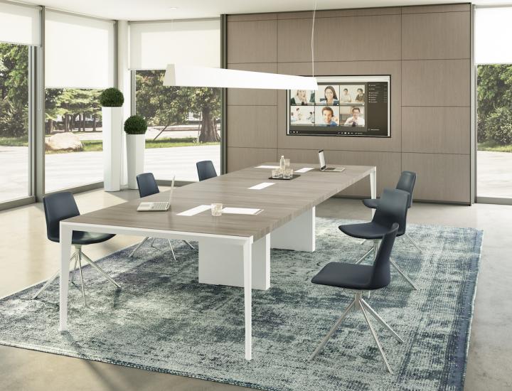 CLUE - photo 3