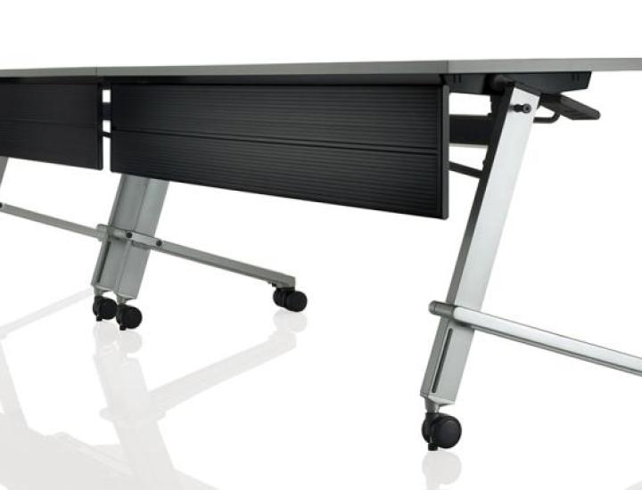 CTZ flip-top table – Synchro-top, table de réunion et formation, nesting compact