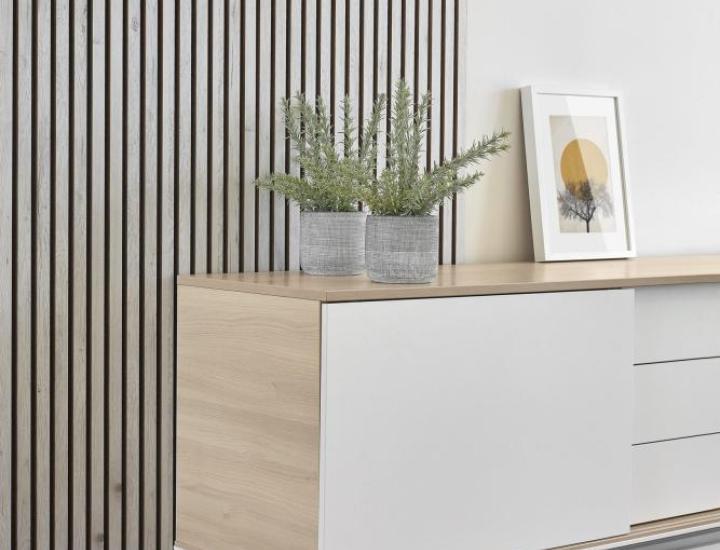 Panneau acoustique ECOnordik – lames MDF finition bois sur feutre PET recyclé