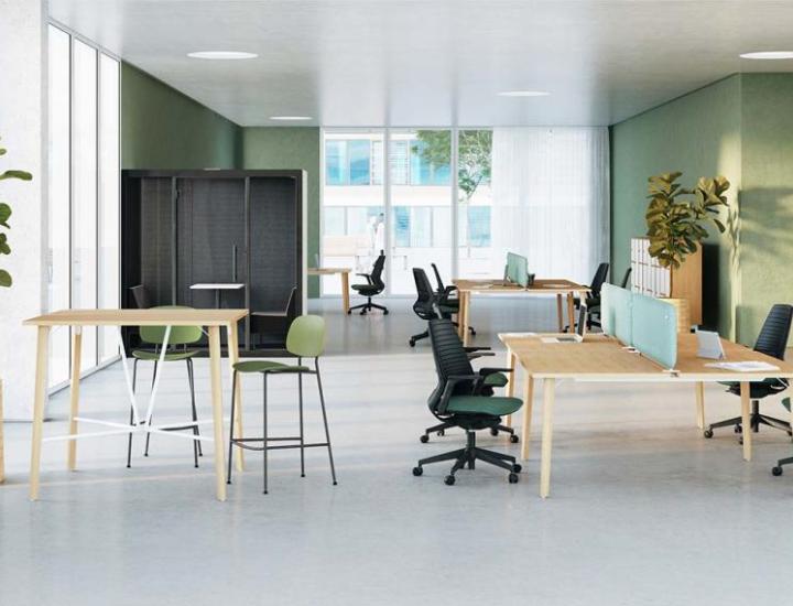 Chaise rétro Sofia EOL aménagée dans un espace de restauration