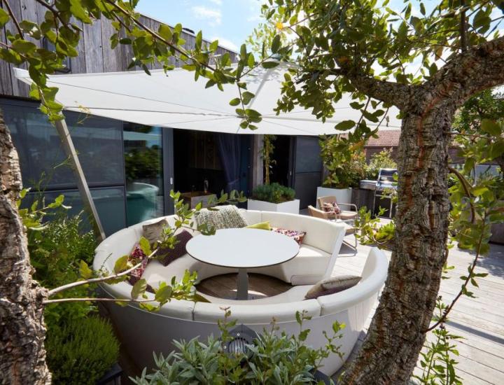 Canapé Kosmos 3 places Extremis en terrasse – mobilier lounge premium