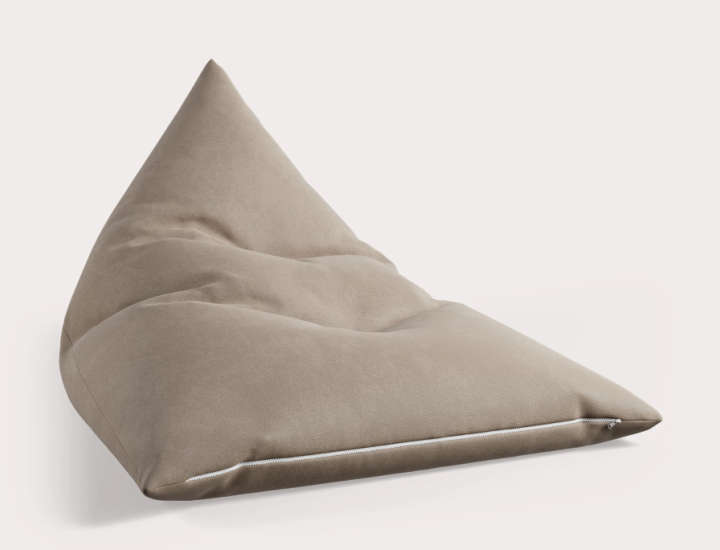 Pouf Snooz sur fond blanc en version design pour espace détente professionnel