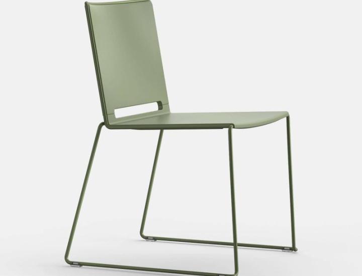 Ibebi Multi – Chaise empilable design à piétement trapèze pour espaces professionnels