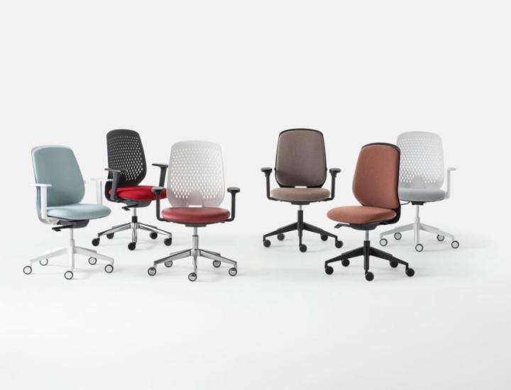 le siège opératif ergonomique au dossier micro-perforé