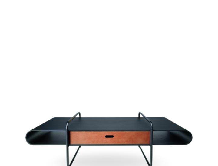 Apelle – Buffet design en bois et cuir sur base métal laqué