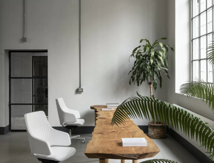 Italia Luxy – Gamme complète de sièges de direction et visiteurs signée Favaretto & Partners