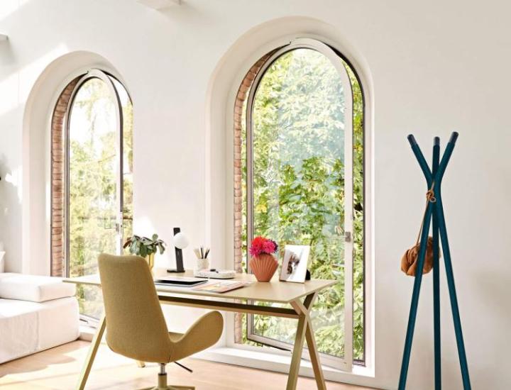 Chaise restaurant Midj Dalia – siège contract Made in Italy pour hôtel et restauration