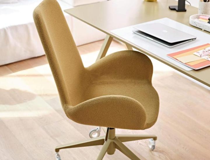 Fauteuil d'accueil Midj Dalia piètement luge – mobilier contract bureau et hôtellerie