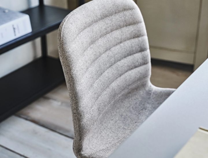 Fauteuil de bureau pivotant Midj Liu – chaise de travail ergonomique design italien Archirivolto